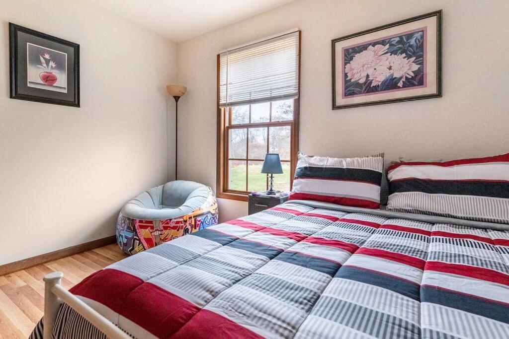 Cheerful Pocono Home Away From Home Albrightsville Εξωτερικό φωτογραφία